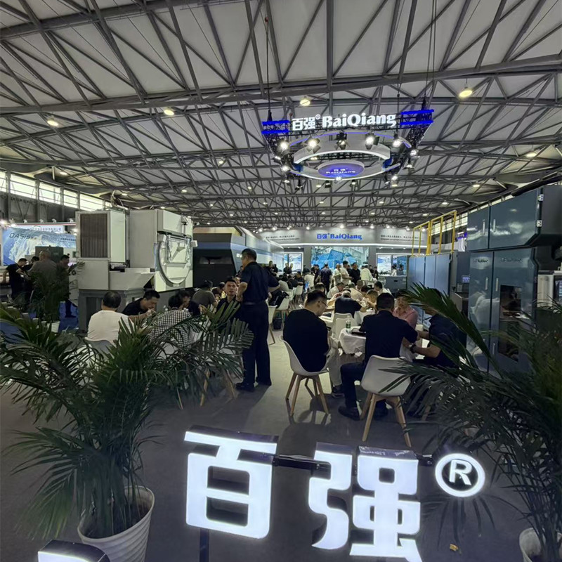 首日签获超200万订单!百强洗涤设备2026中国洗涤展今日即将收官 首日签获超200万订单!百强洗涤设备2026中国洗涤展今日即将收官